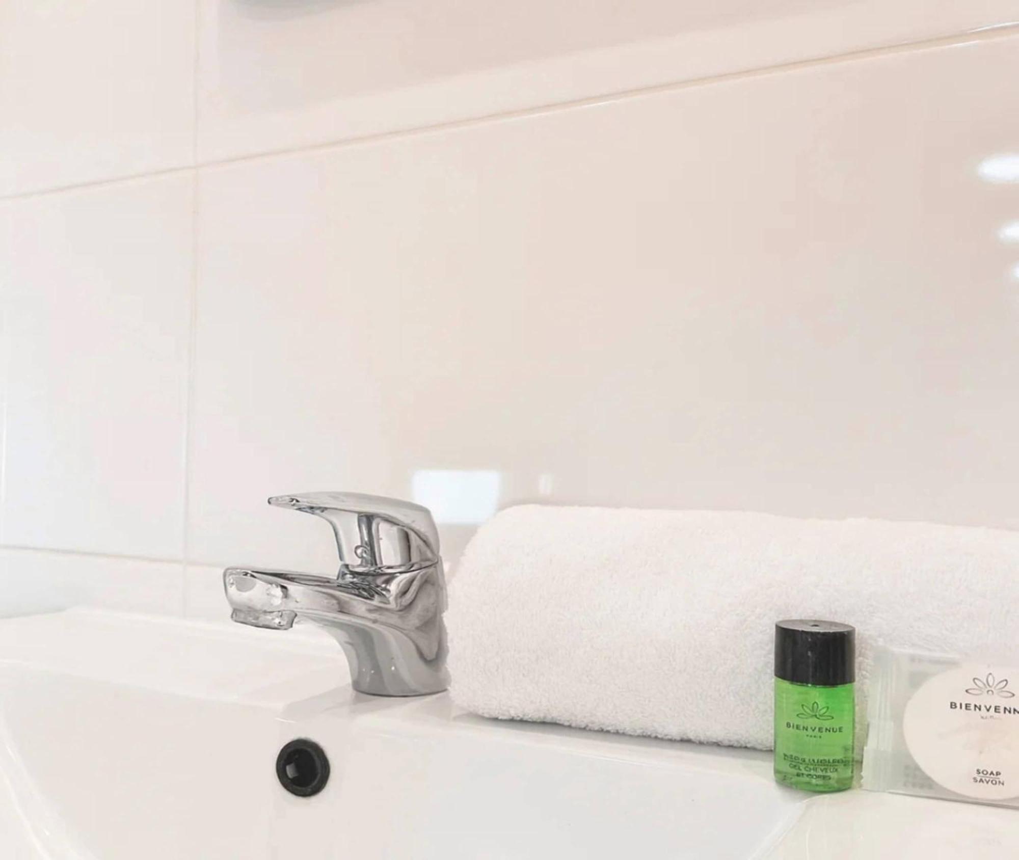 Stylish Near The Tuileries Gardens